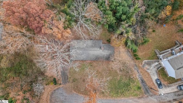 136 Holly Circle, Greer, SC 29651