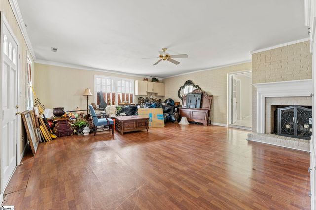 136 Holly Circle, Greer, SC 29651