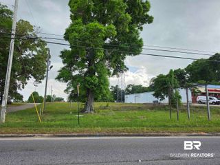 6891 Moffett Road, Mobile, AL 36618