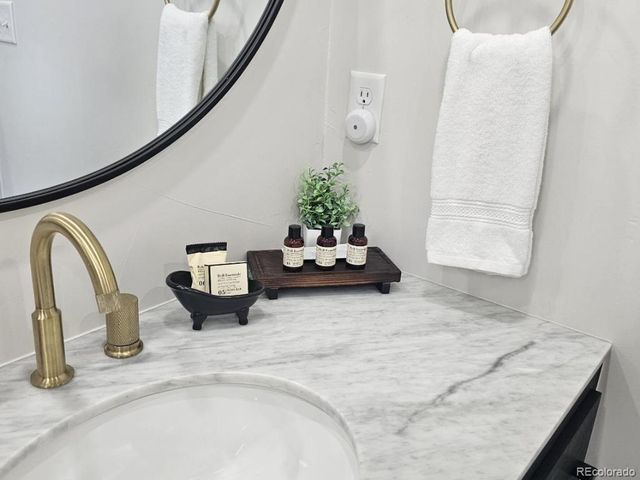 1402 Meade Street, Denver, CO 80204