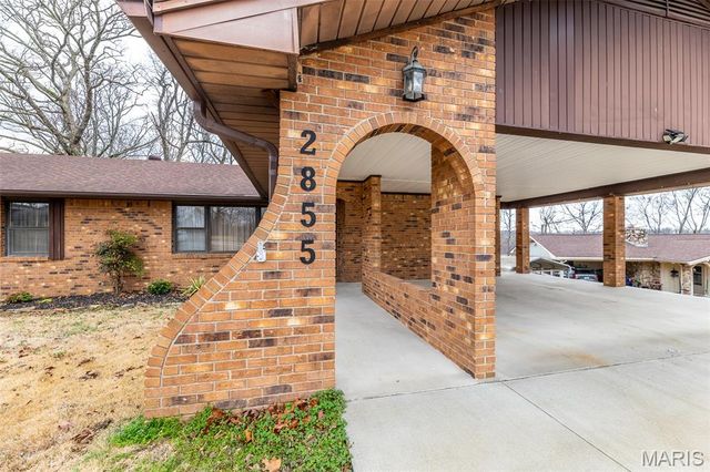 2855 Lakeside Drive, Poplar Bluff, MO 63901