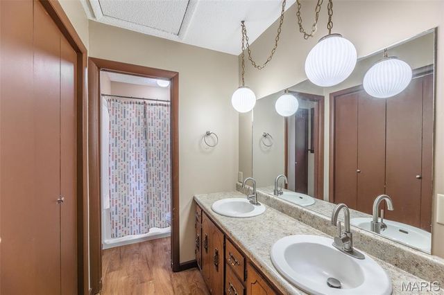 2855 Lakeside Drive, Poplar Bluff, MO 63901