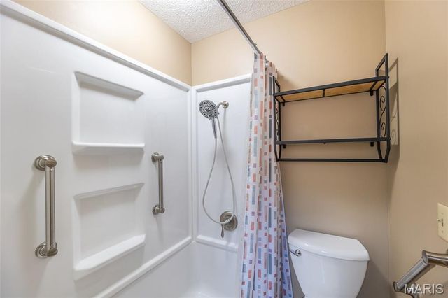 2855 Lakeside Drive, Poplar Bluff, MO 63901