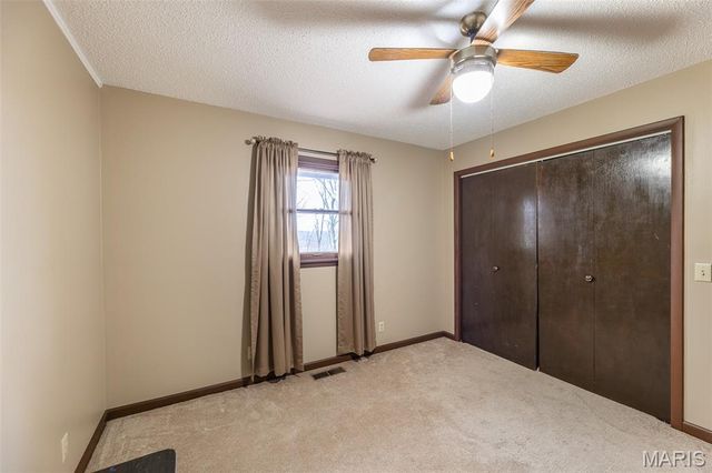 2855 Lakeside Drive, Poplar Bluff, MO 63901