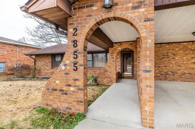 2855 Lakeside Drive, Poplar Bluff, MO 63901