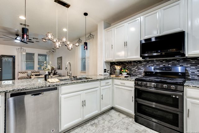 8319 Oak Harvest, San Antonio, TX 78254