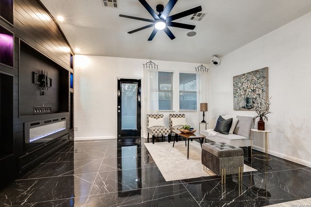 8319 Oak Harvest, San Antonio, TX 78254