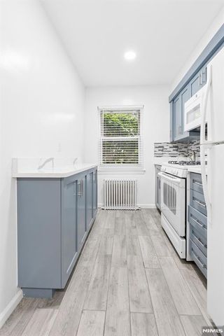 245 Passaic Avenue E9, Passaic, NJ 07055