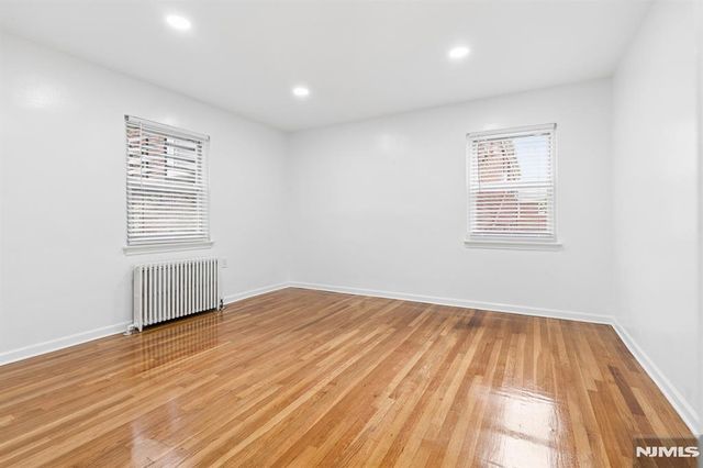 245 Passaic Avenue E9, Passaic, NJ 07055