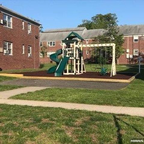 245 Passaic Avenue E9, Passaic, NJ 07055