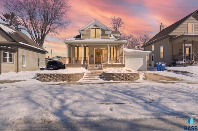 1116 S Center Ave Avenue, Sioux Falls, SD 57105