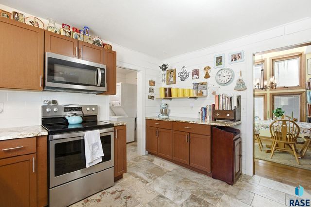 1116 S Center Ave Avenue, Sioux Falls, SD 57105