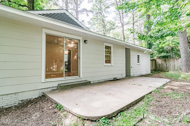 5508 Wayneland Drive, Jackson, MS 39211