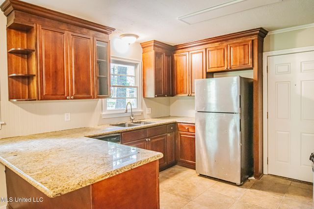 5508 Wayneland Drive, Jackson, MS 39211