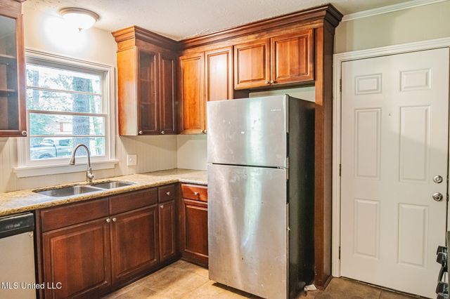 5508 Wayneland Drive, Jackson, MS 39211