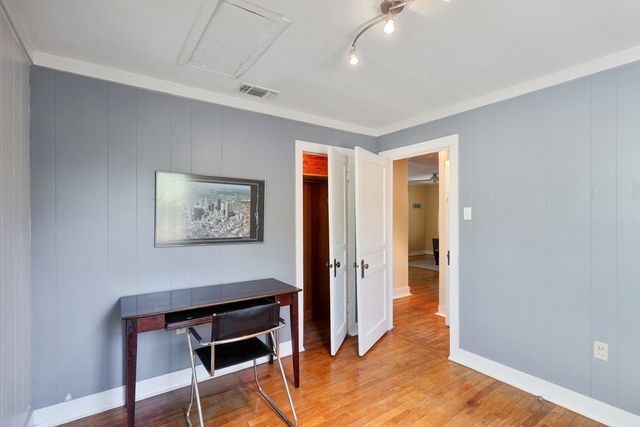 705 E Ave E, Alpine, TX 79830