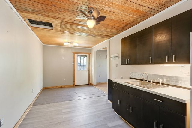 705 E Ave E, Alpine, TX 79830