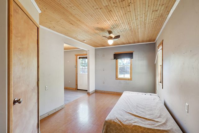 705 E Ave E, Alpine, TX 79830