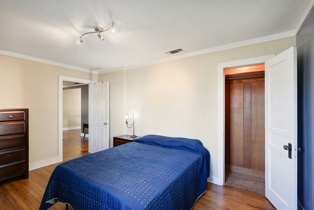 705 E Ave E, Alpine, TX 79830