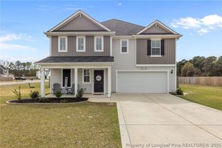 313 Graystoke Lane, Raeford, NC 28376
