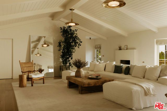 6509 Wandermere Road, Malibu, CA 90265