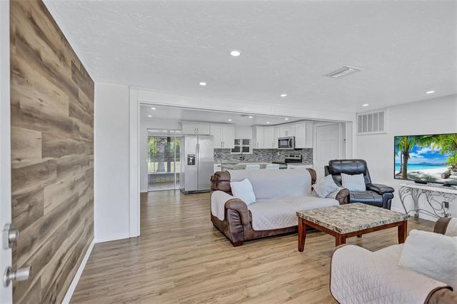 3816 BEACON SQUARE DRIVE, Holiday, FL 34691