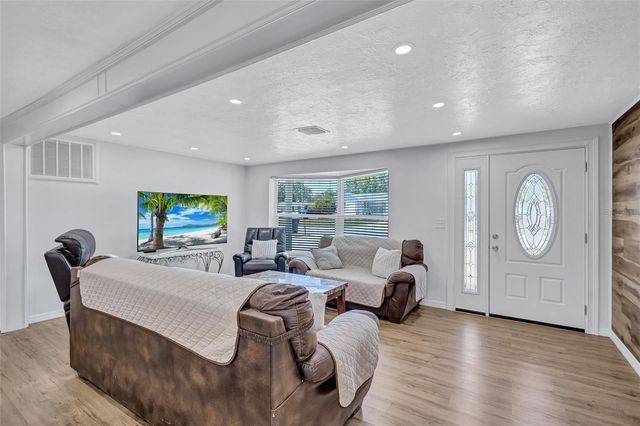 3816 BEACON SQUARE DRIVE, Holiday, FL 34691