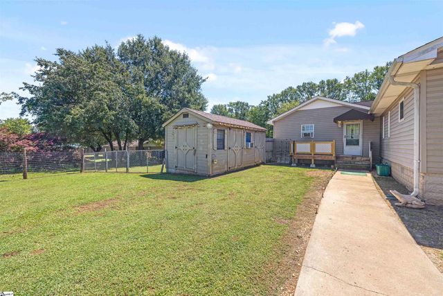 566 Joe Black Road, Pelzer, SC 29669