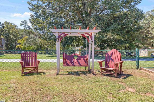566 Joe Black Road, Pelzer, SC 29669