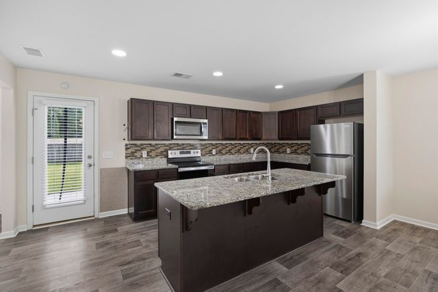 442 Thoroughbred Drive, Moncks Corner, SC 29461