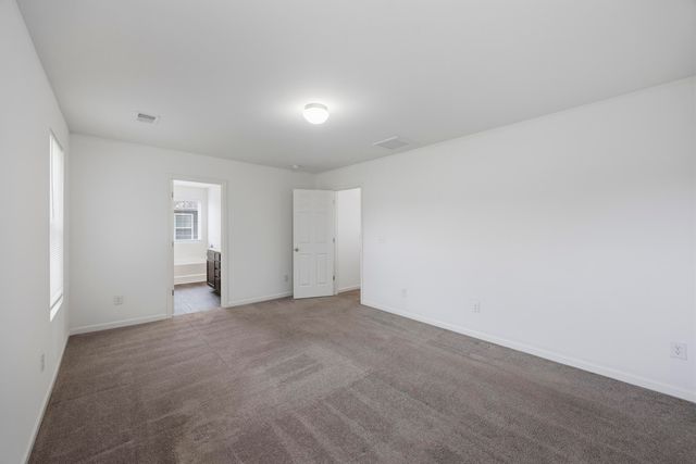 442 Thoroughbred Drive, Moncks Corner, SC 29461