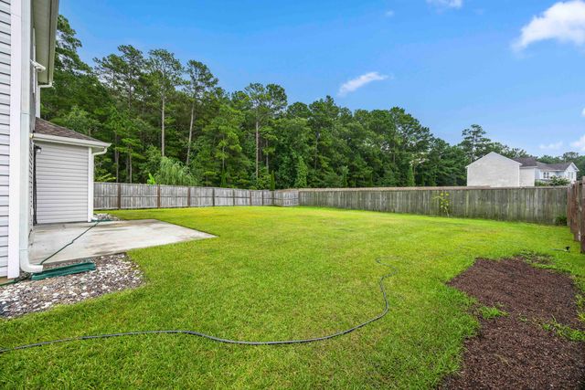 442 Thoroughbred Drive, Moncks Corner, SC 29461