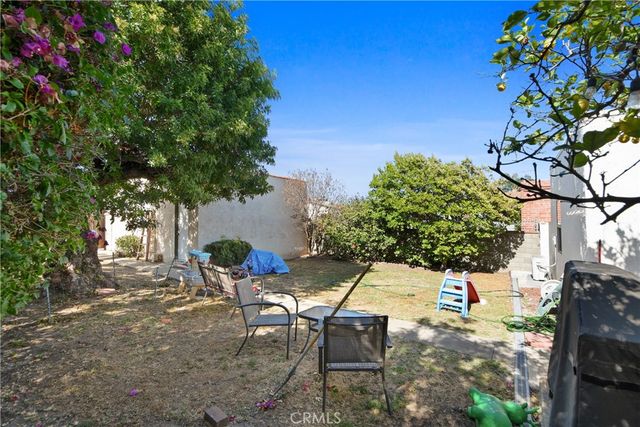 1466 W Santa Cruz, San Pedro, CA 90732