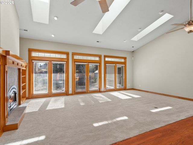 407 Nw 114TH St, Vancouver, WA 98685