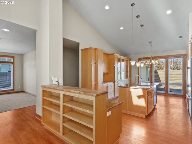 407 Nw 114TH St, Vancouver, WA 98685