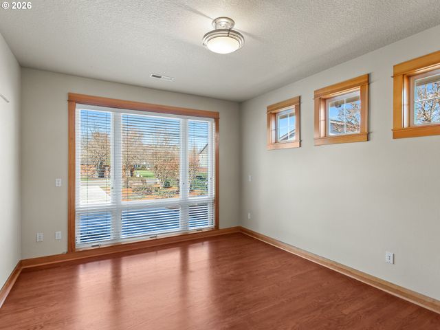 407 Nw 114TH St, Vancouver, WA 98685