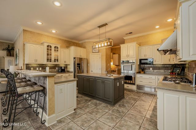 3568 Roman Forest Drive, Southaven, MS 38672