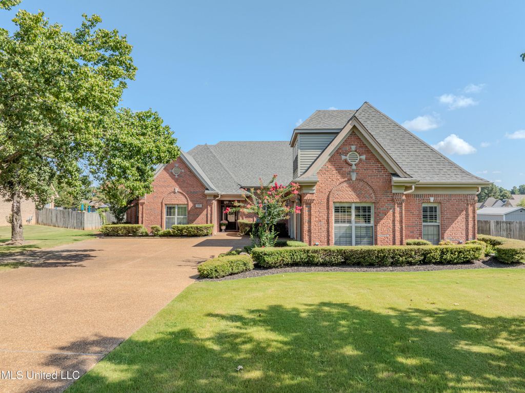 3568 Roman Forest Drive, Southaven, MS 38672