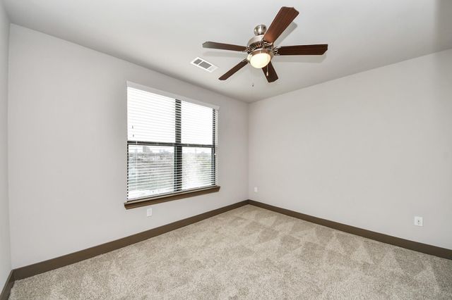 5454 Washington St Avenue 3311, Houston, TX 77007