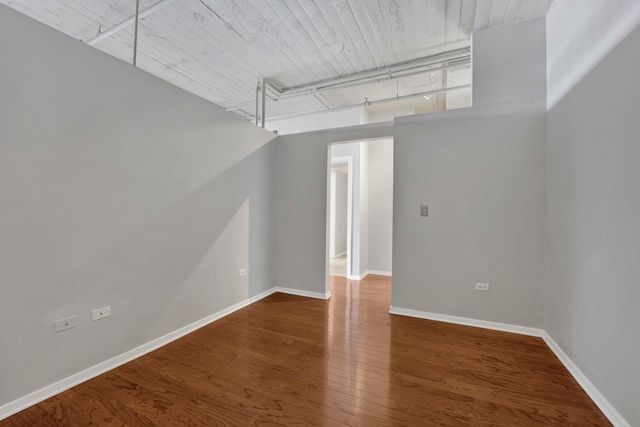 1525 S Sangamon Street 504, Chicago, IL 60608
