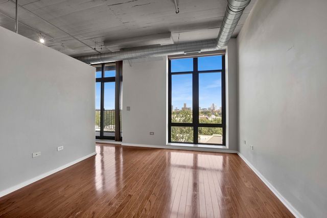 1525 S Sangamon Street 504, Chicago, IL 60608