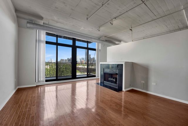 1525 S Sangamon Street 504, Chicago, IL 60608