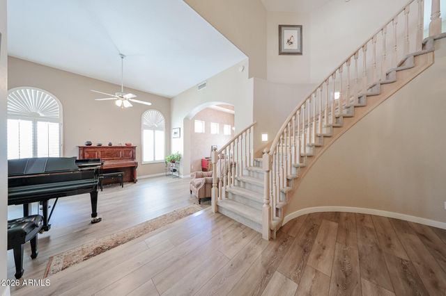 4315 E MOSSMAN Road, Phoenix, AZ 85050