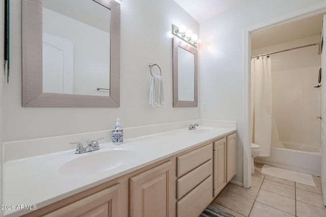 4315 E MOSSMAN Road, Phoenix, AZ 85050