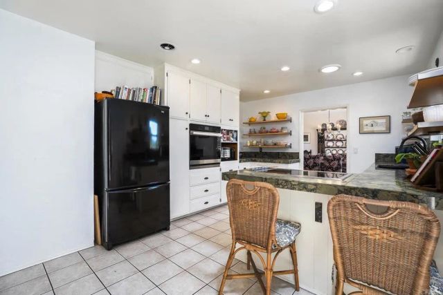 10071 Resmar Pl, La Mesa, CA 91941