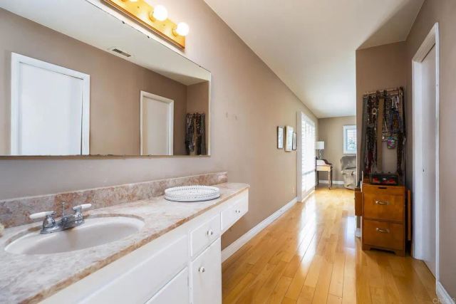 10071 Resmar Pl, La Mesa, CA 91941