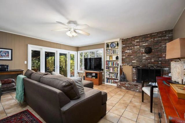 10071 Resmar Pl, La Mesa, CA 91941