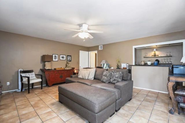 10071 Resmar Pl, La Mesa, CA 91941