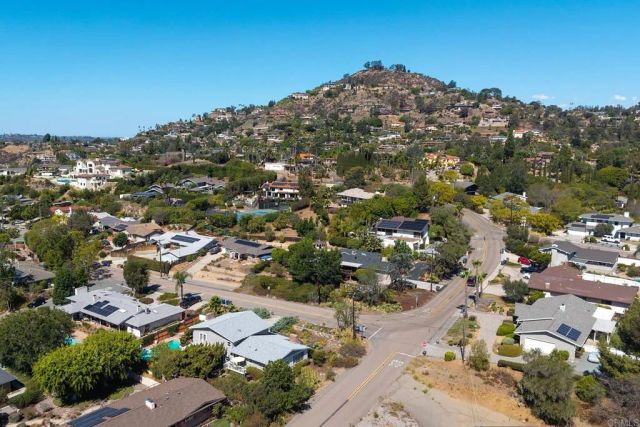 10071 Resmar Pl, La Mesa, CA 91941