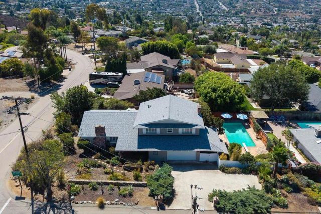 10071 Resmar Pl, La Mesa, CA 91941